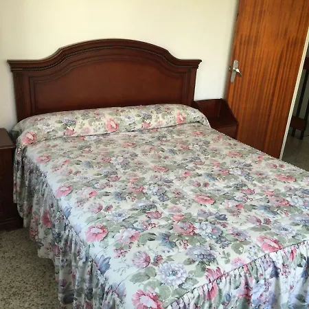 Casa 10-12 Personas Centro Con Aparcamiento Privado Para 2 Coches Σπίτι διακοπών *